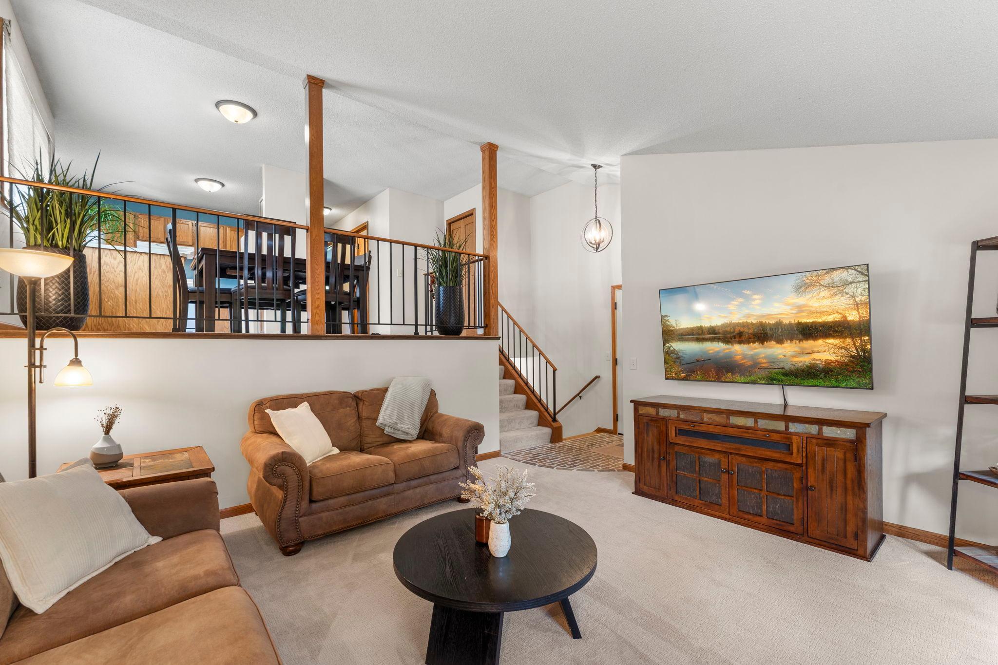 4942 W 143rd Street