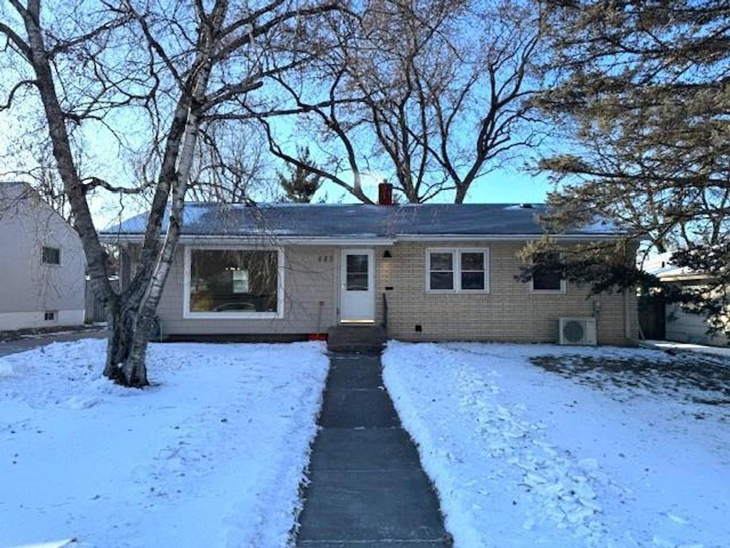 Photo of 480 Emerson Avenue W, West Saint Paul, MN 55118 (MLS # 7000728)