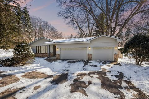 6929 Glenwood Avenue Golden Valley MN 55427