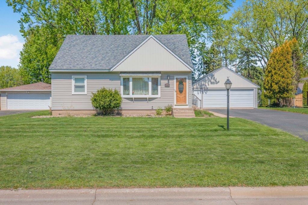 2105 Quartz Lane