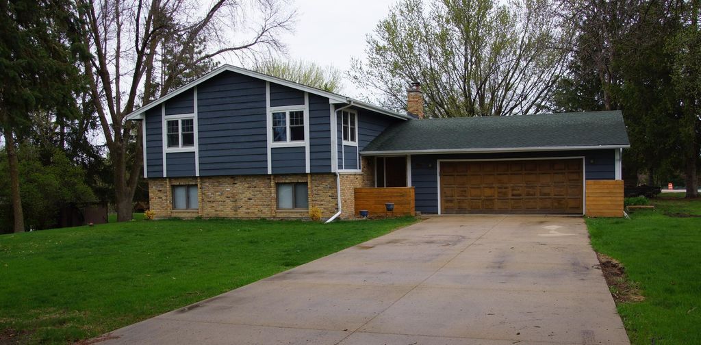 Photo of 700 80th Street, Victoria, MN 55386 (MLS # 7070464)