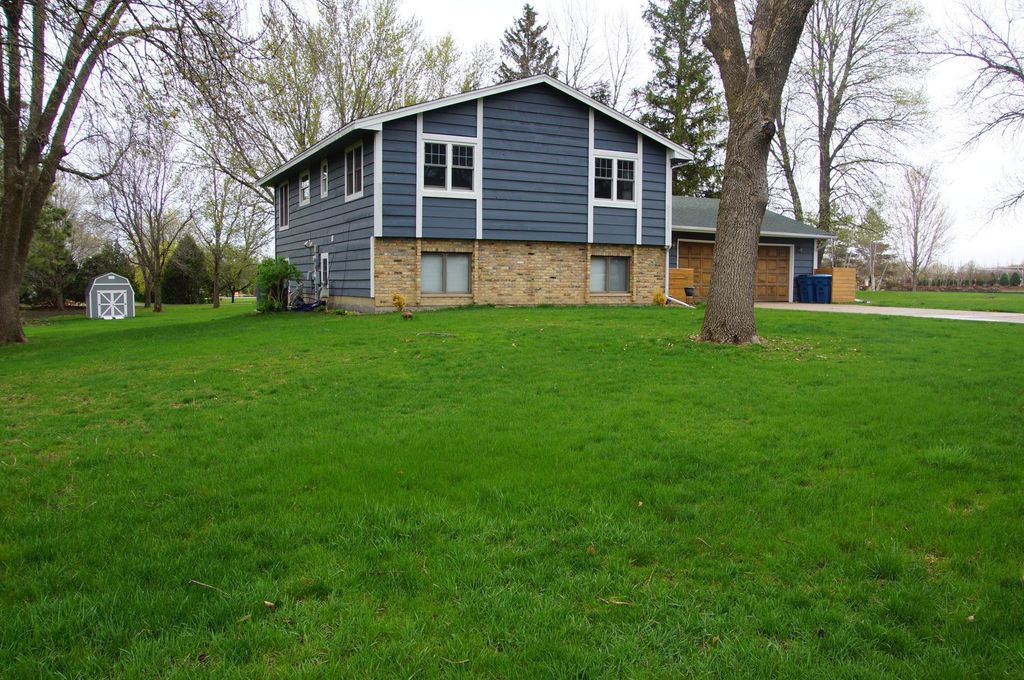 Photo of 700 80th Street, Victoria, MN 55386 (MLS # 7070464)