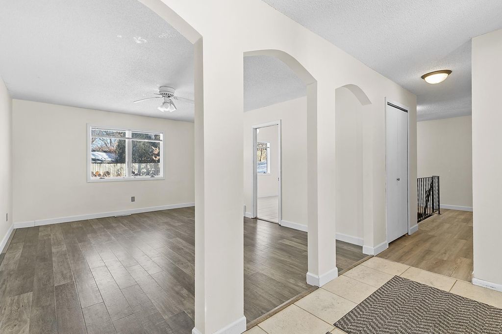 Photo of 5885 Hidden Oaks Circle SE, Prior Lake, MN 55372 (MLS # 7014767)