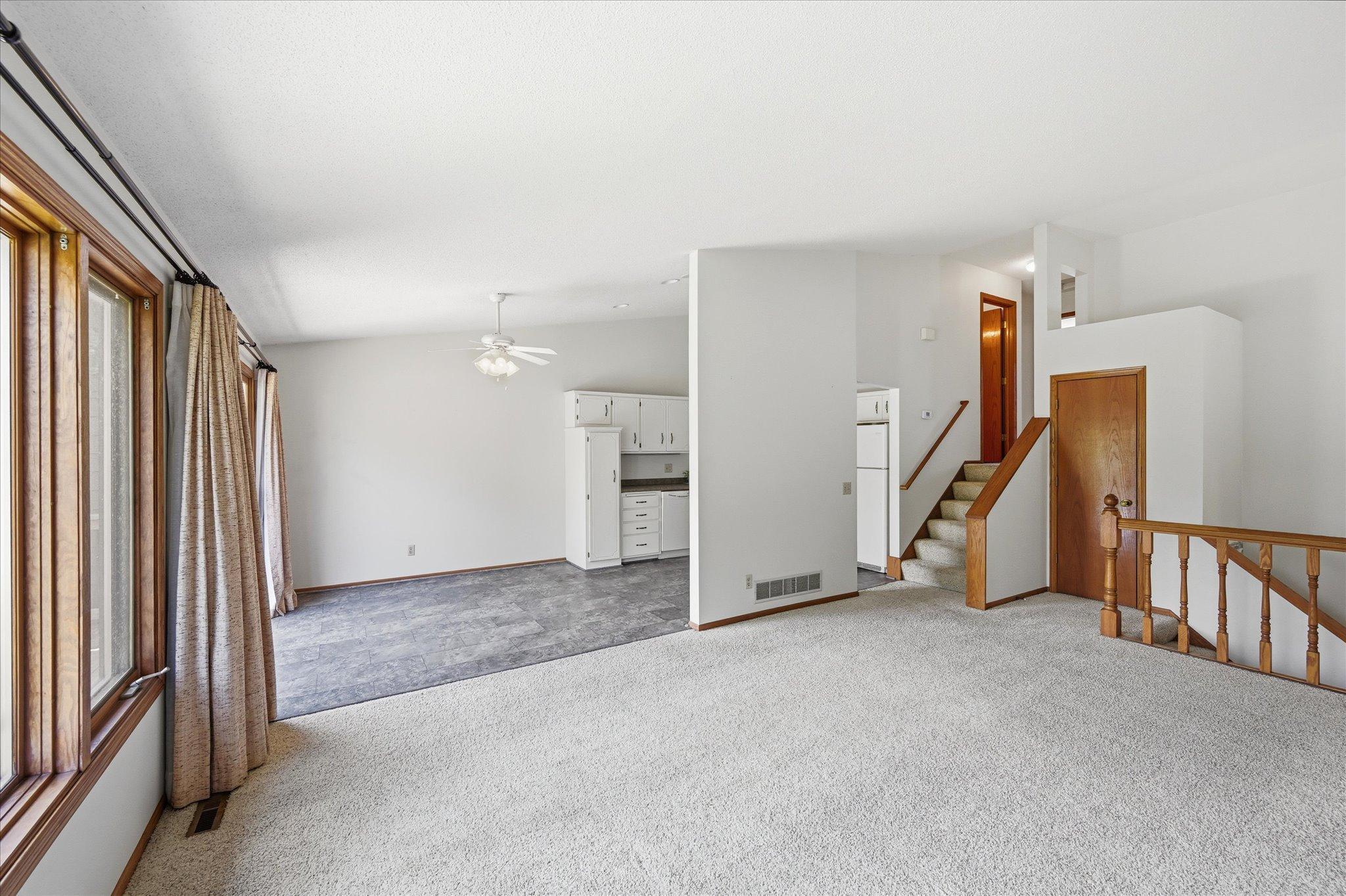 4029 Silver Lake Rd NE