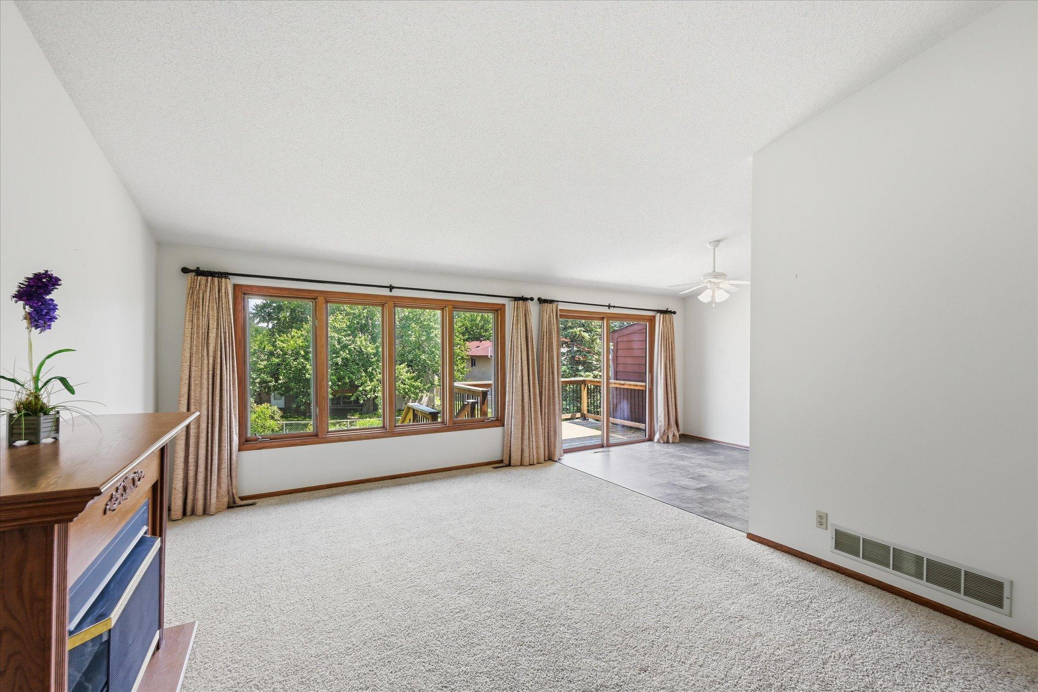4029 Silver Lake Rd NE