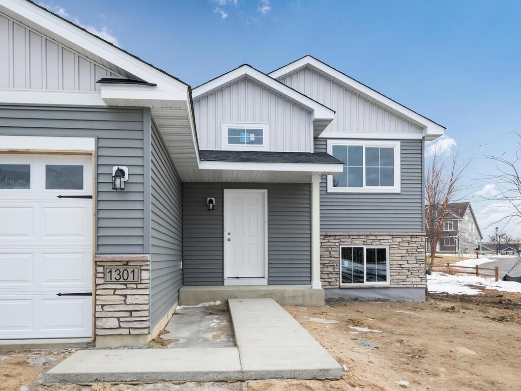 Photo of 1301 Prairie Street NW, Montgomery, MN 56069 (MLS # 7010264)