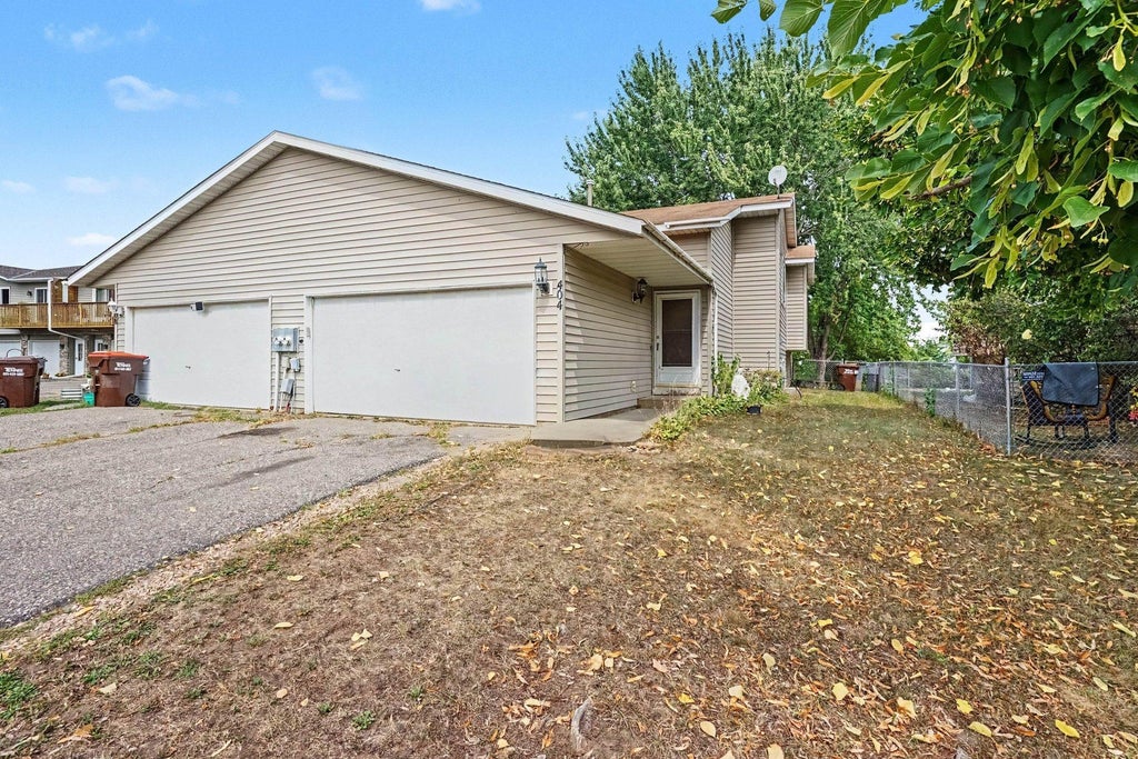 Photo of 404 Cari Park Lane, Hastings, MN 55033 (MLS # 7128781)