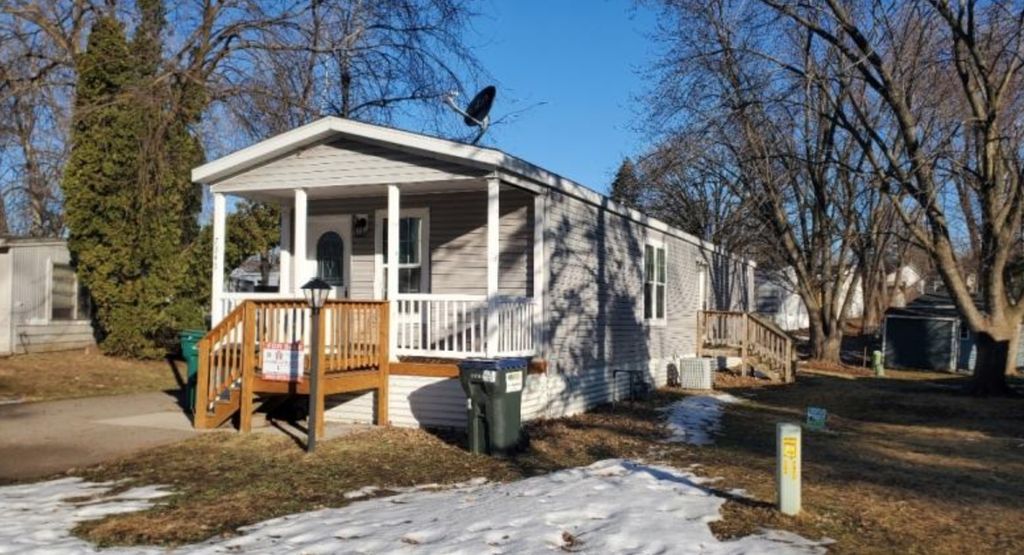 Photo of 7345 125th, Apple Valley, MN 55124 (MLS # 7057941)