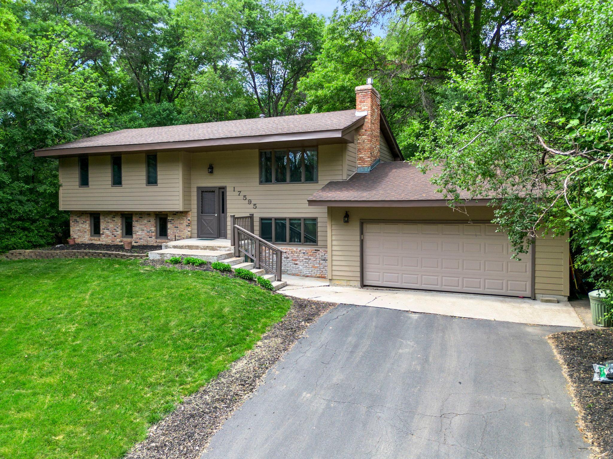 17595 Italy Court