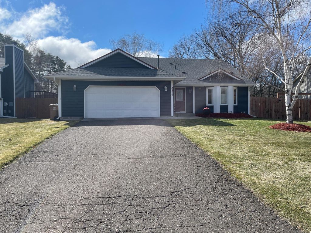 Photo of 6817 29th Street N, Oakdale, MN 55128 (MLS # 7049744)