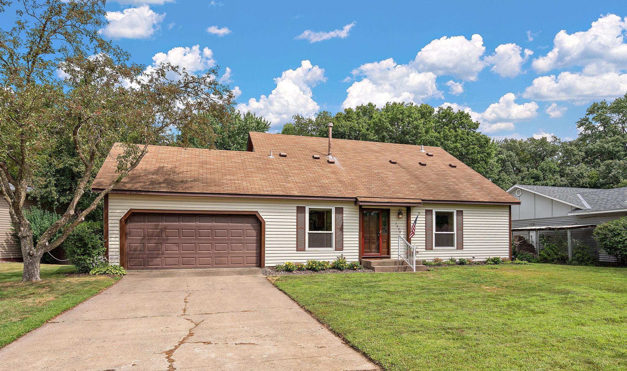 2626 Edgewood Court