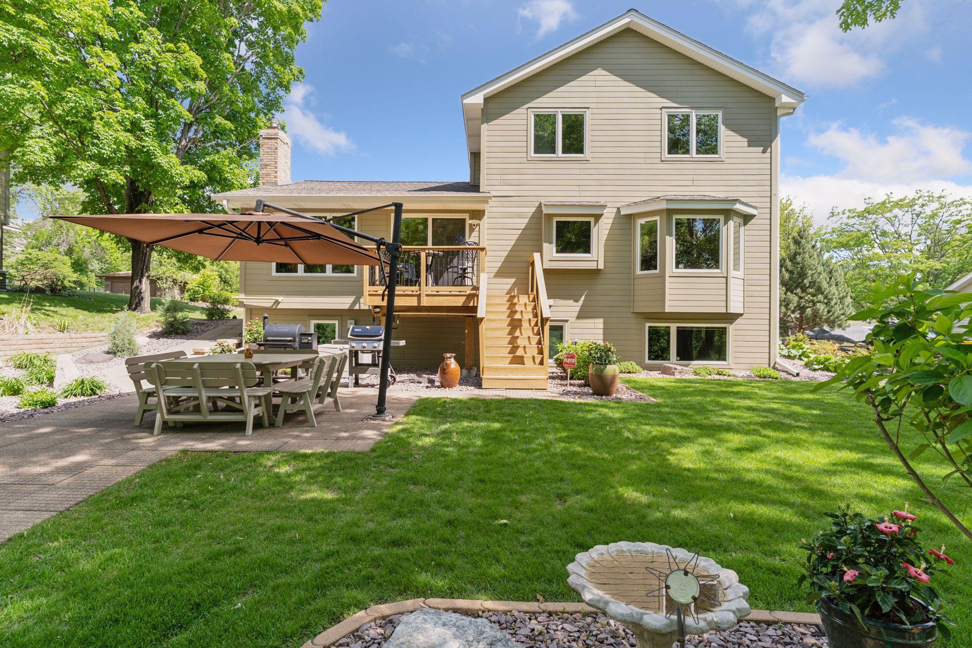 3861 Westbury Drive