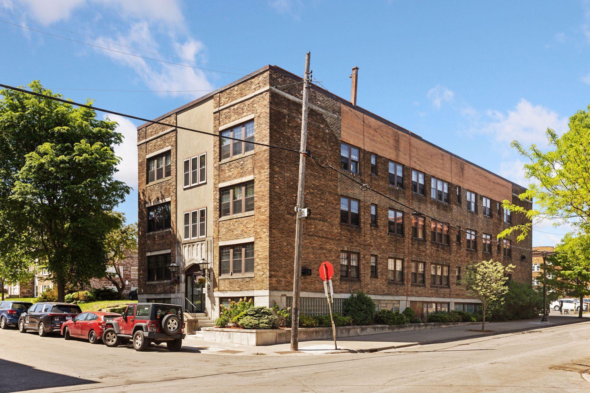 1900 Stevens Avenue 11