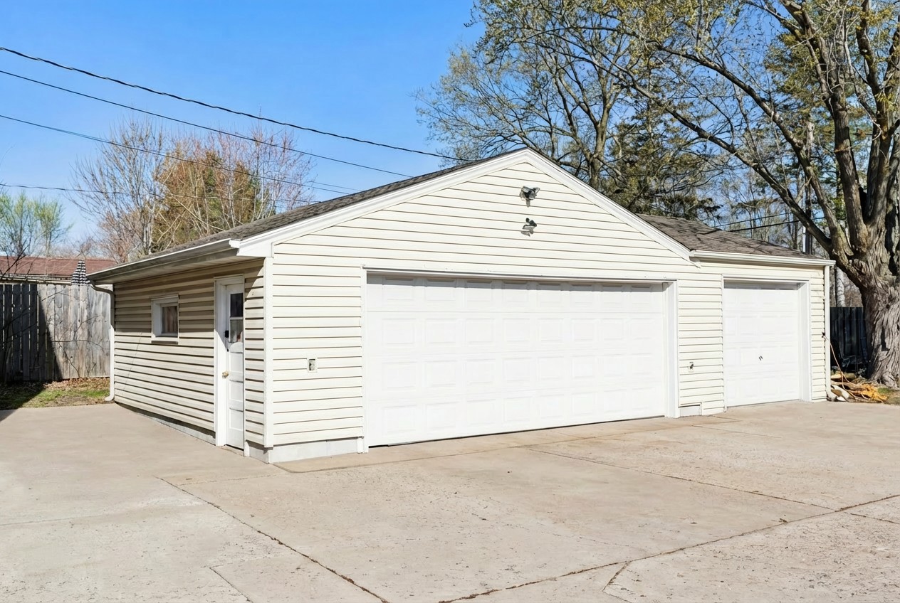 753 E Main Street