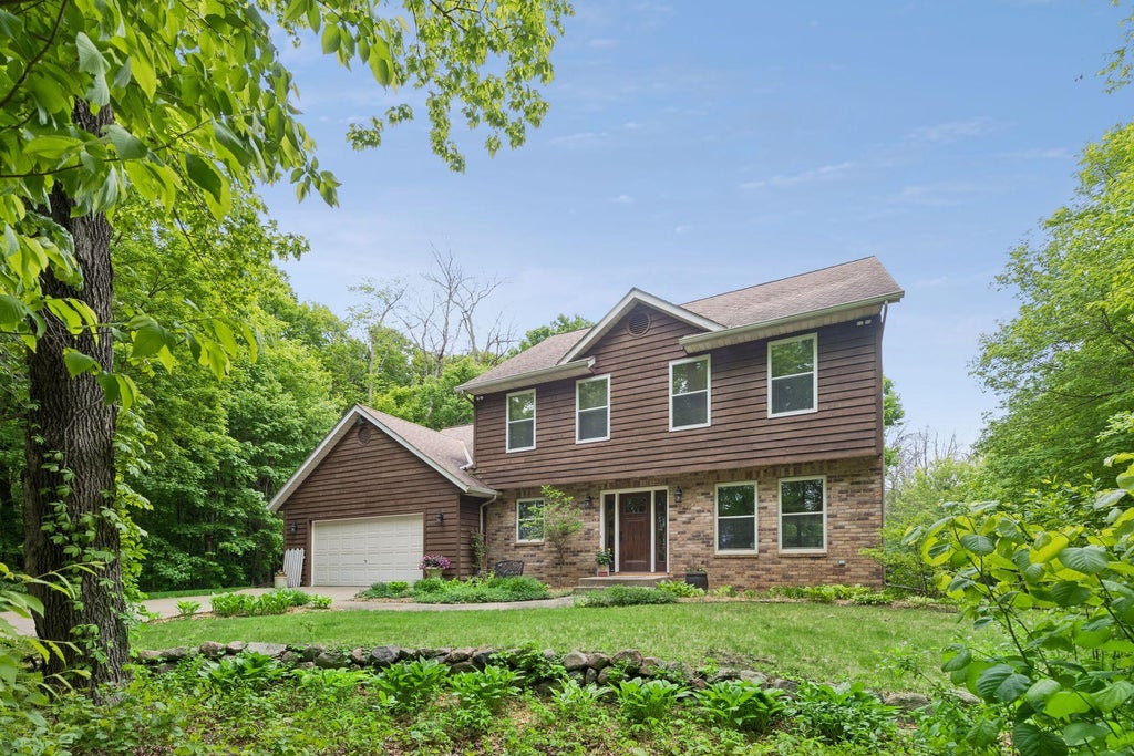 Photo of 1745 1st Avenue SE, New Prague, MN 56071 (MLS # 7140550)
