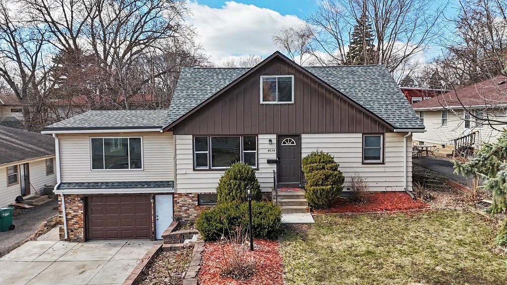 4034 Cleveland Street NE