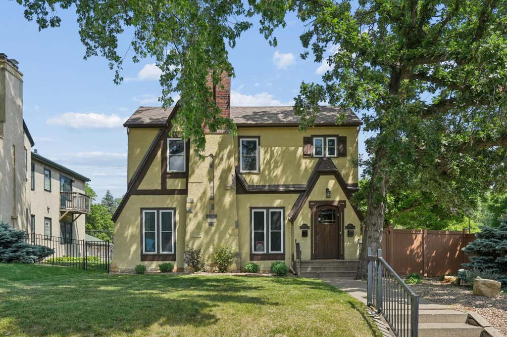 Photo of 2933 Drew Avenue S, Minneapolis, MN 55416 (MLS # 7076416)