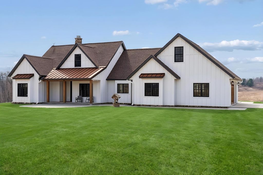 Photo of 29921 40th Avenue, Cadott, WI 54727 (MLS # 7041193)