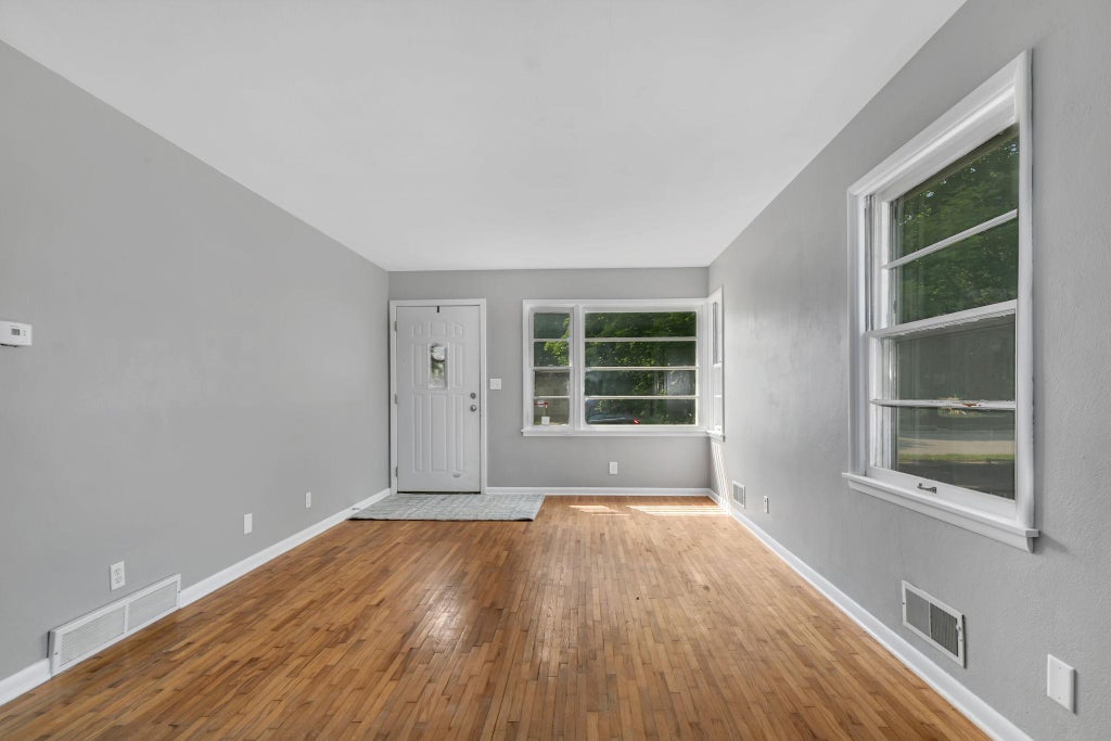 Photo of 122 30th Avenue N, Saint Cloud, MN 56303 (MLS # 7121767)