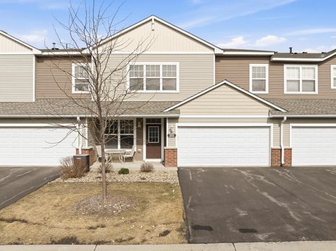Photo of 282 Emory Lane SE, Rochester, MN 55904 (MLS # 7029805)
