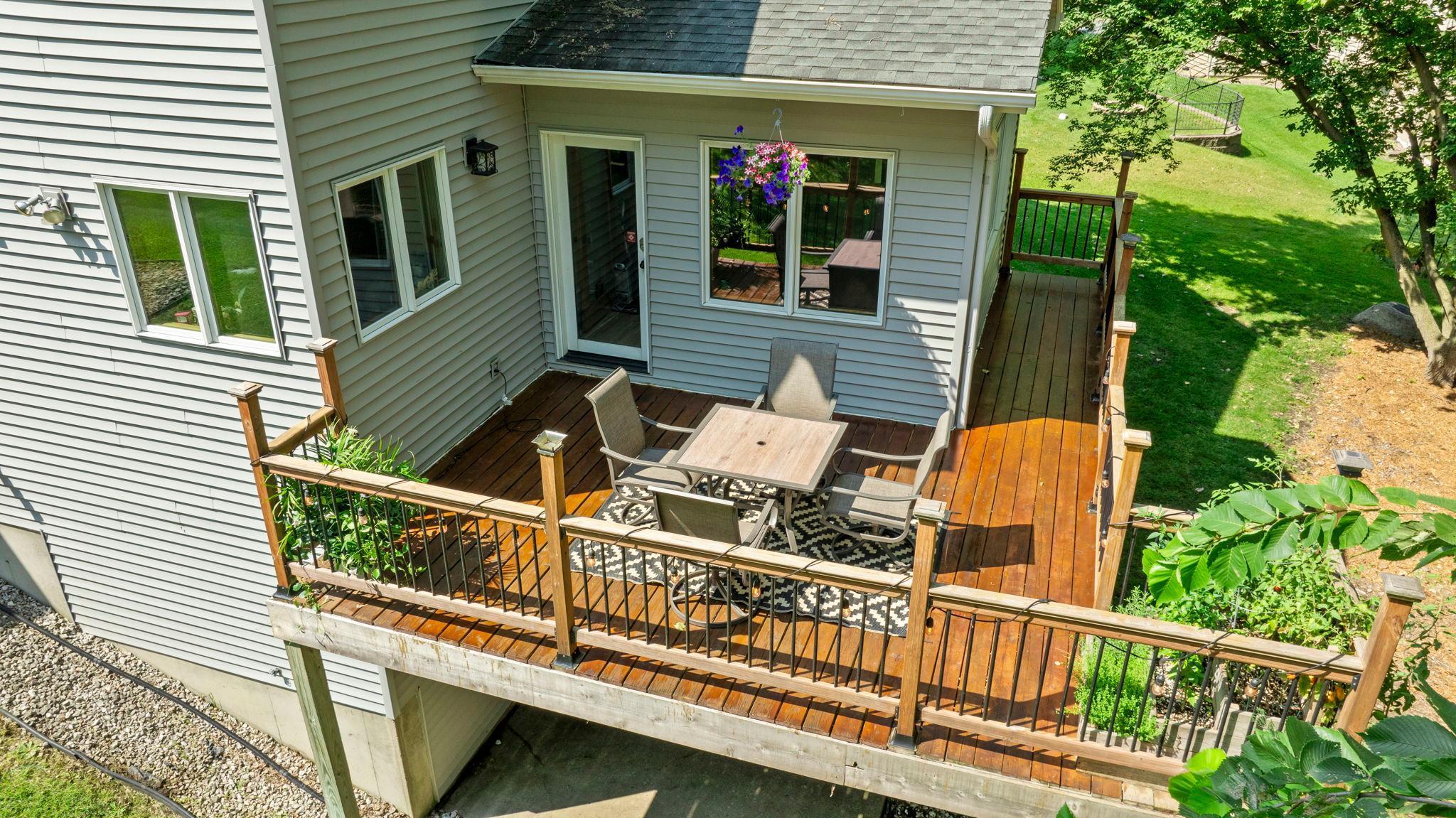 1847 Deer Pond Circle