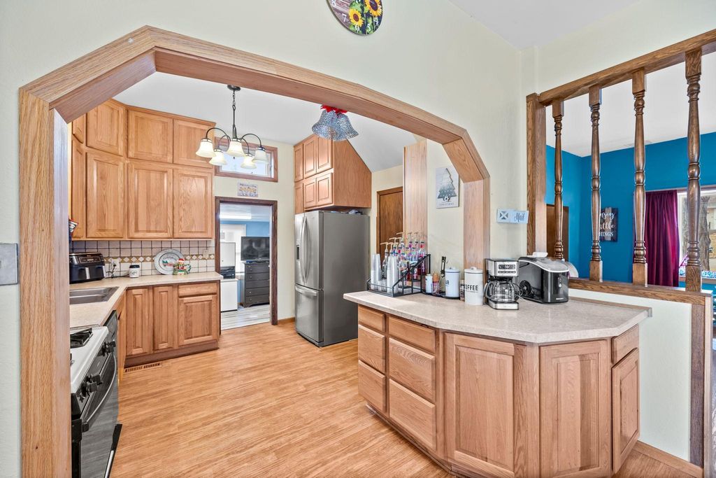 Photo of 406 3rd Avenue NW, Buffalo, MN 55313 (MLS # 7006430)