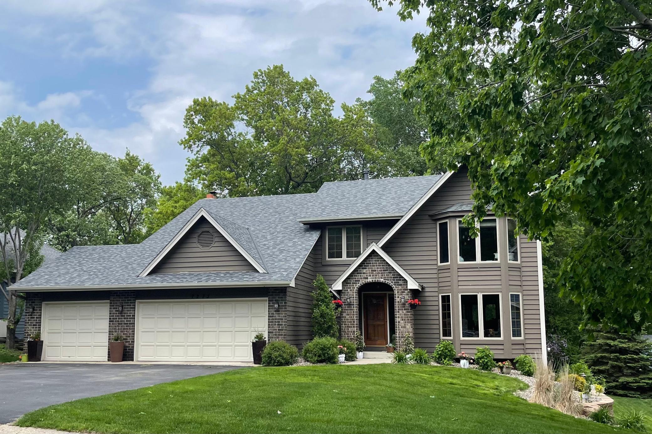 7273 Upper 136th Street W