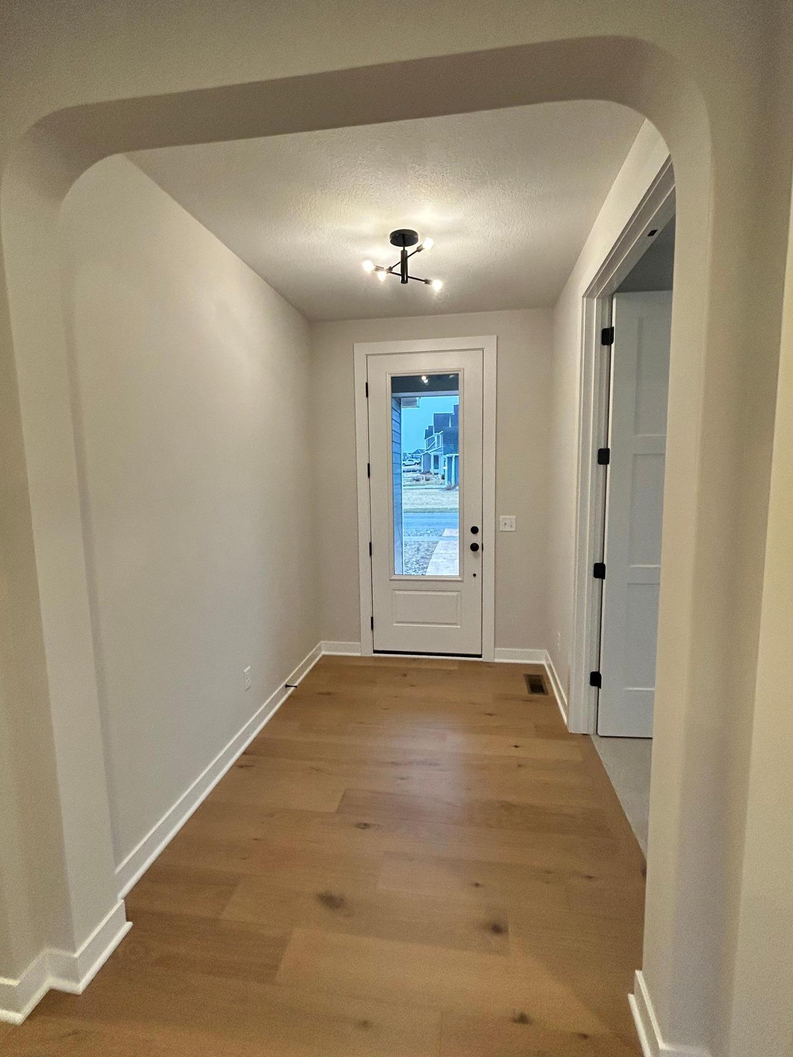 4048 Arbor Drive
