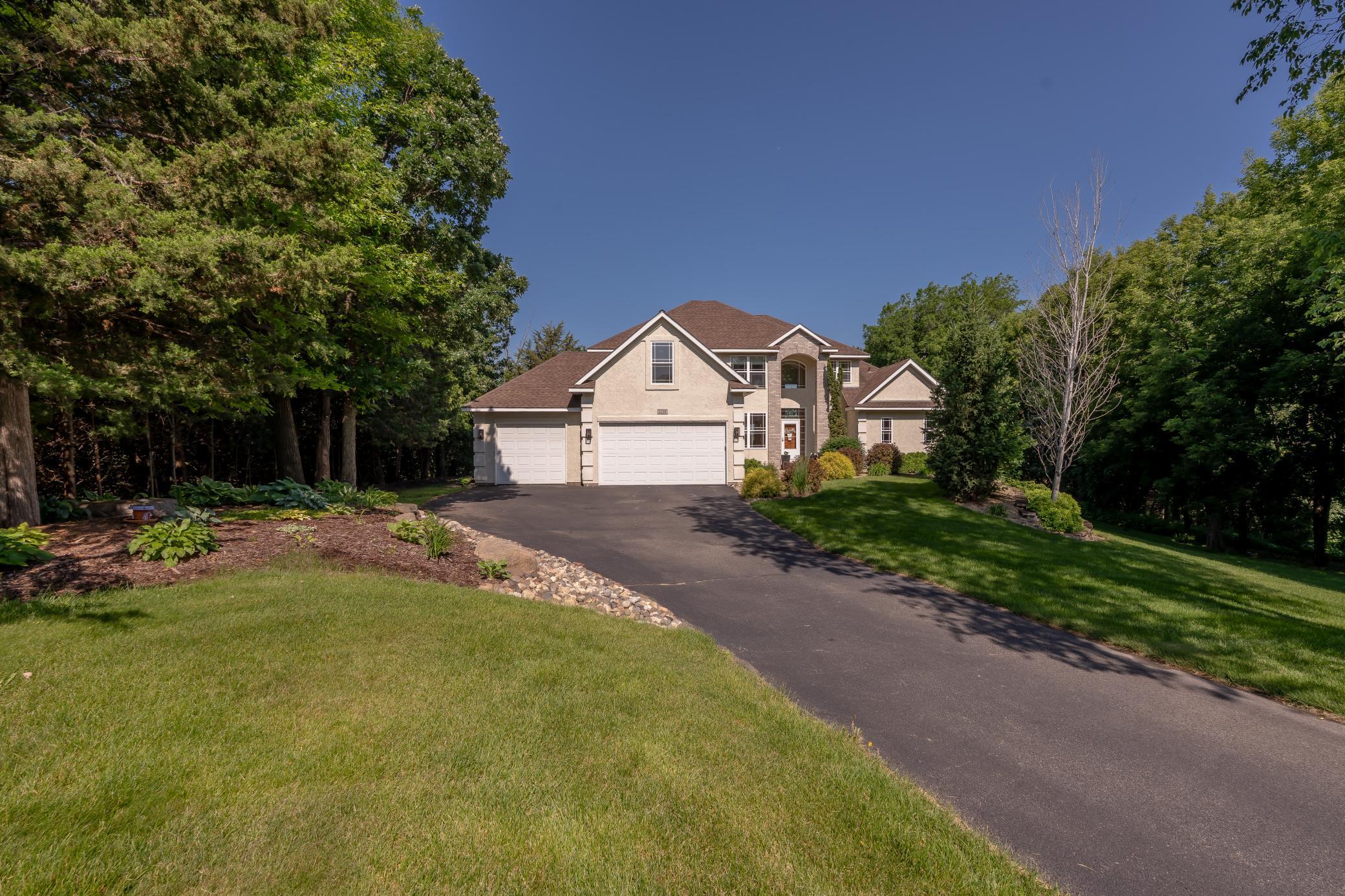 2128 Kelly Circle