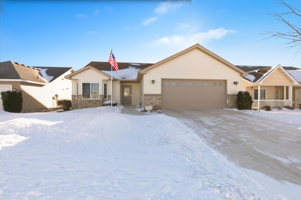 Photo of 34 Glenview Loop, Saint Cloud, MN 56303 (MLS # 7003343)