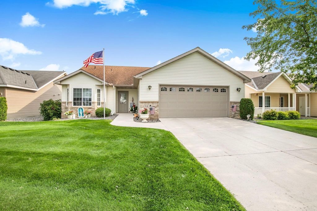 Photo of 34 Glenview Loop, Saint Cloud, MN 56303 (MLS # 7003343)