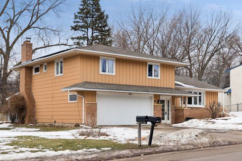 12 Imperial Drive W West Saint Paul MN 55118