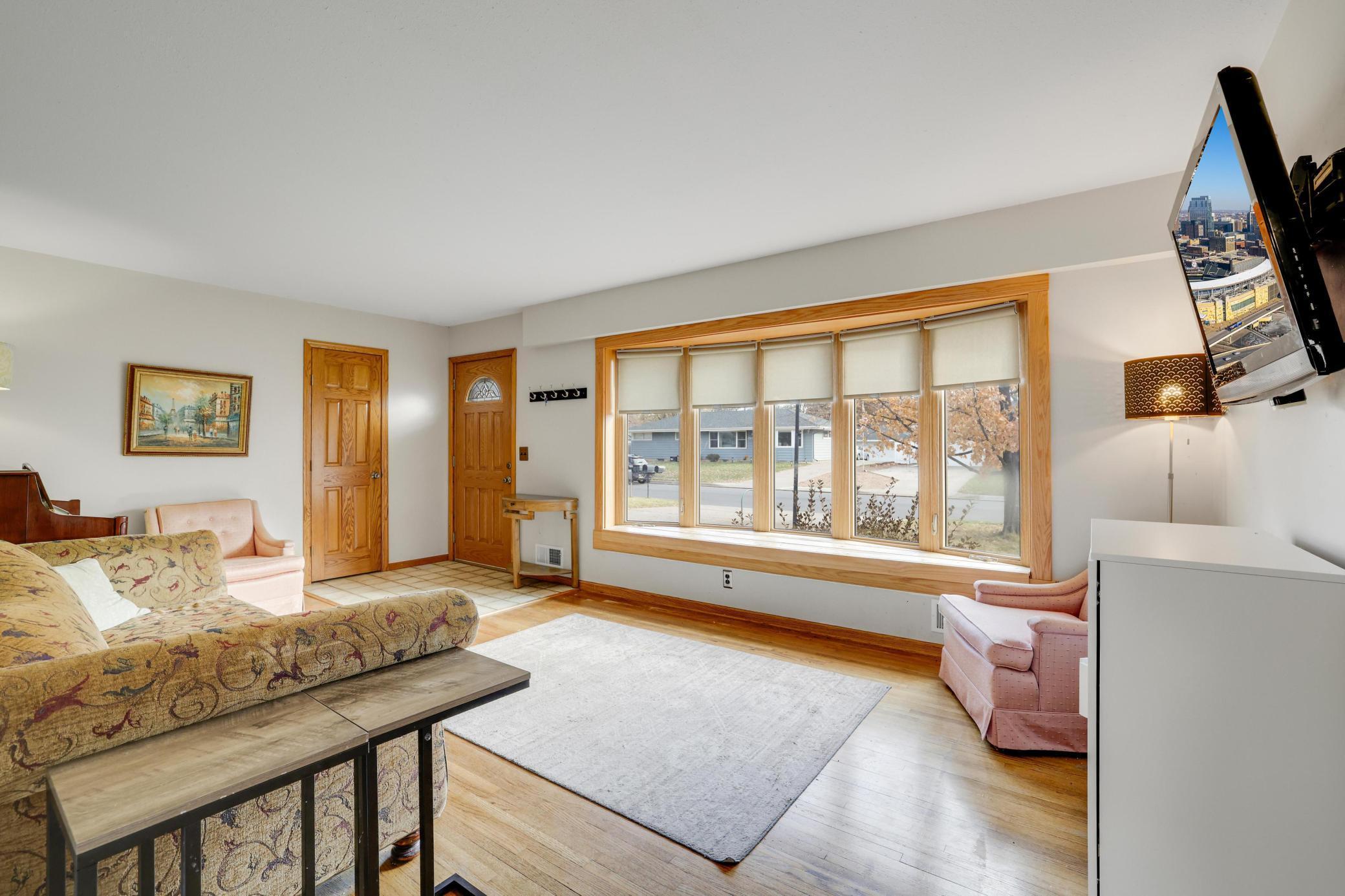 2300 Thorndale Avenue