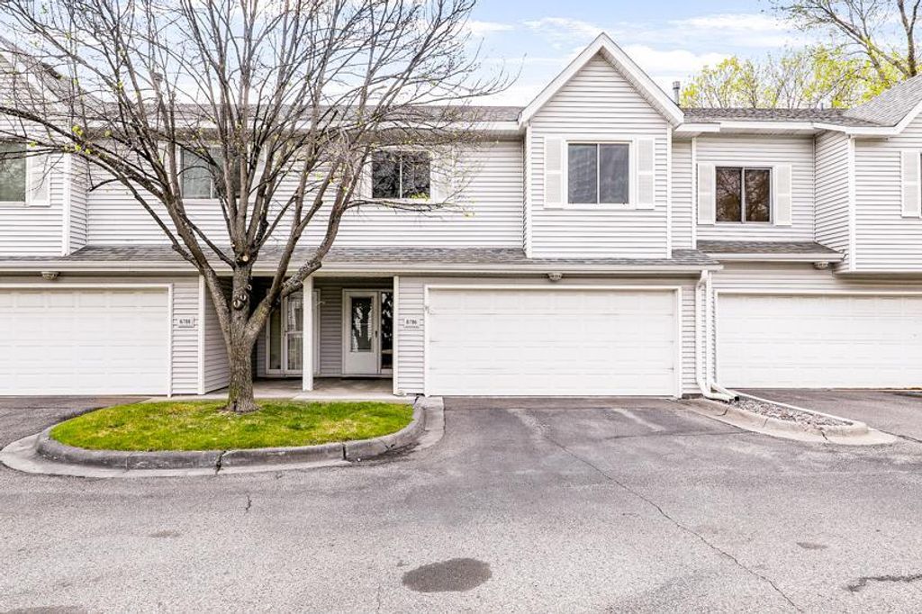 Photo of 8786 Norway Street NW, Coon Rapids, MN 55433 (MLS # 7067724)