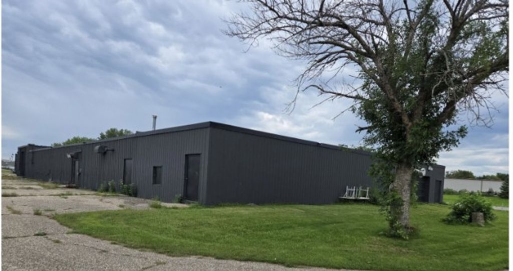 Photo of 116 S 10th Street, Marshall, MN 56258 (MLS # 7012769)