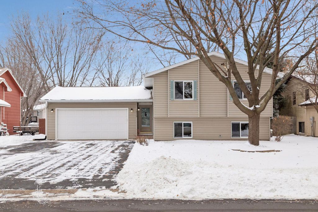 Photo of 18430 Embers Avenue, Farmington, MN 55024 (MLS # 6824151)
