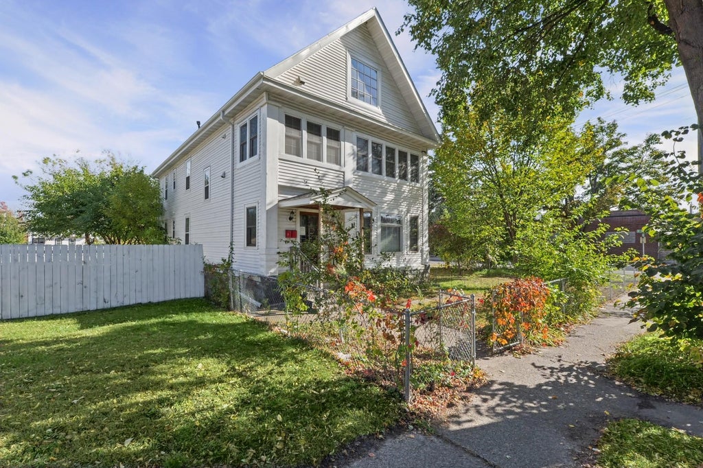 Photo of 2104 6th Street N, Minneapolis, MN 55411 (MLS # 7158863)