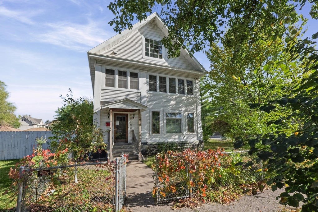 Photo of 2104 6th Street N, Minneapolis, MN 55411 (MLS # 7158863)