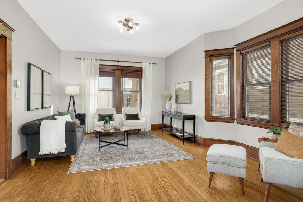 Photo of 440 Hamline Avenue S, Saint Paul, MN 55105 (MLS # 7009291)