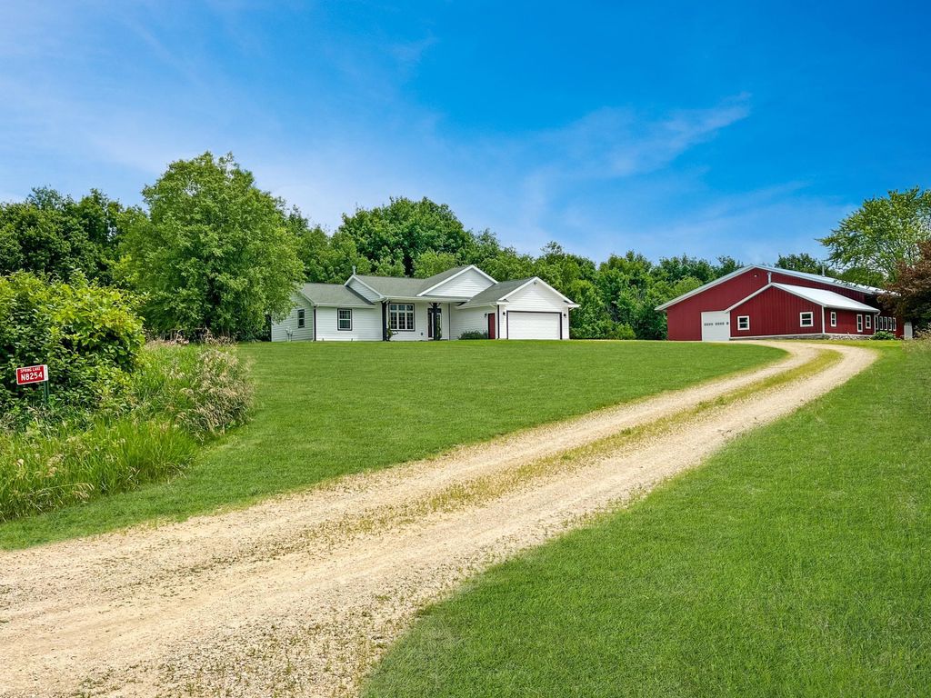Photo of 8254 110th Street, Spring Valley, WI 54767 (MLS # 7086535)