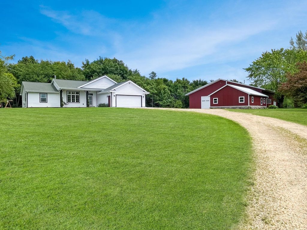 Photo of 8254 110th Street, Spring Valley, WI 54767 (MLS # 7086535)