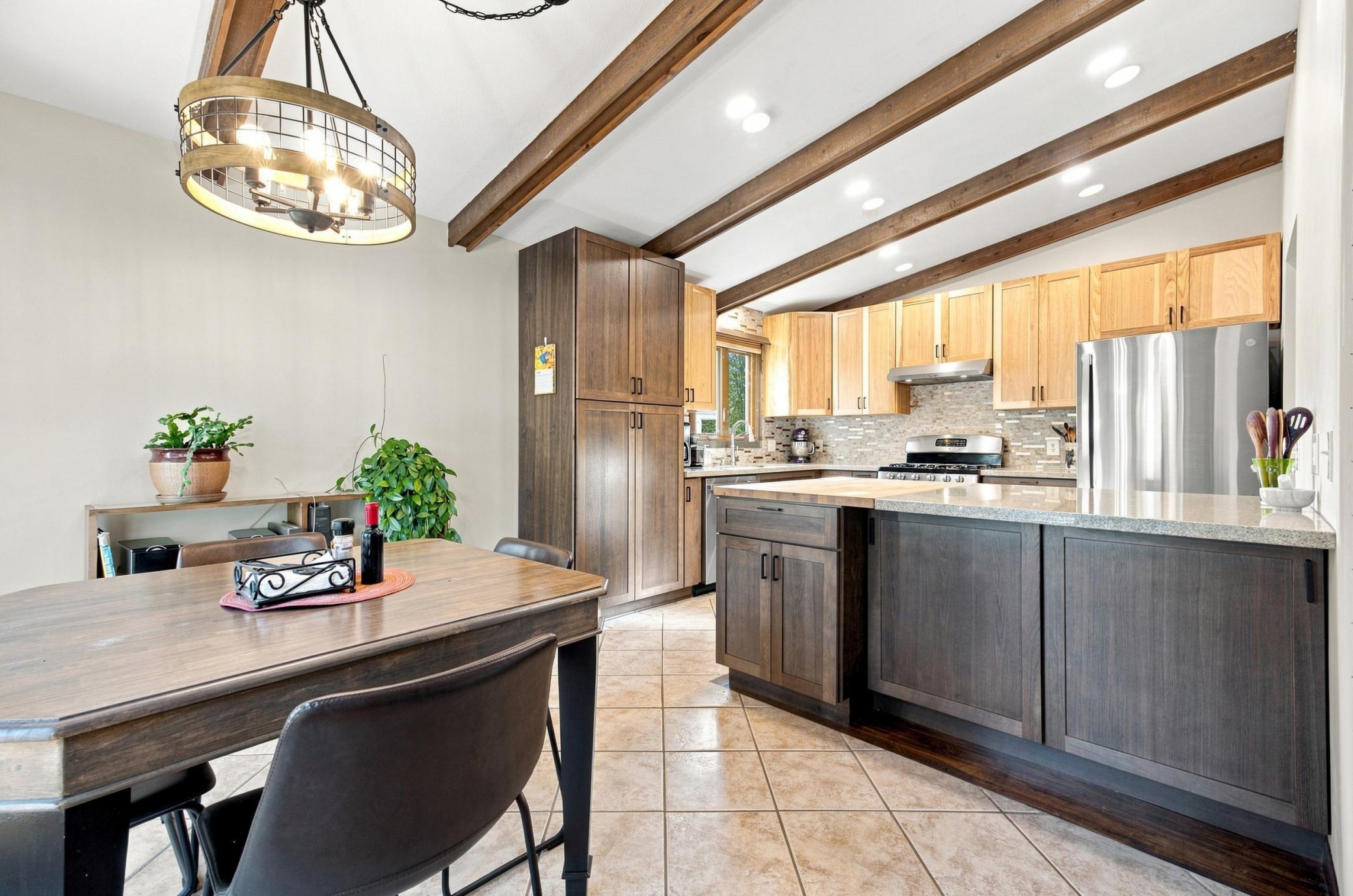 1530 Lois Drive