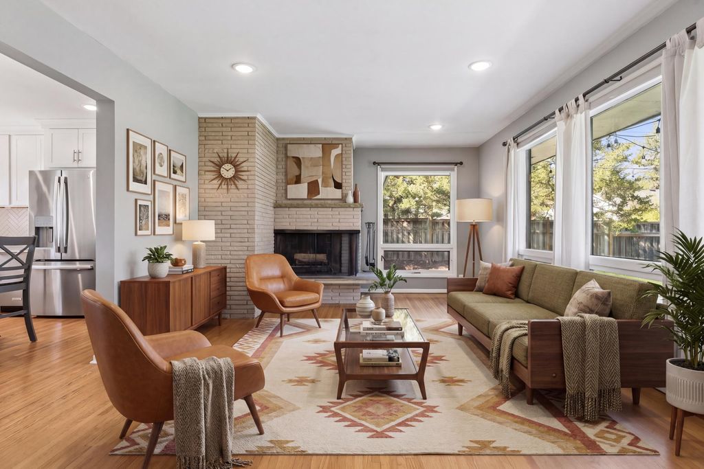 Photo of 2700 Quail Avenue N, Golden Valley, MN 55422 (MLS # 7058519)