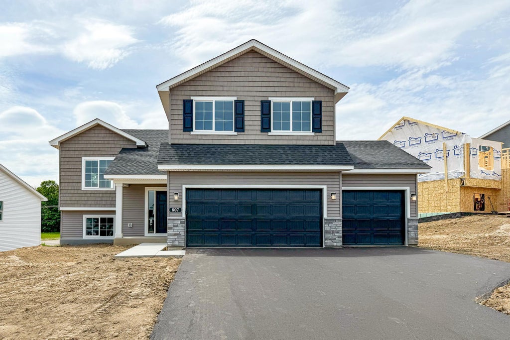 Photo of 807 Walnut Grove Lane, Hanover, MN 55341 (MLS # 7102791)