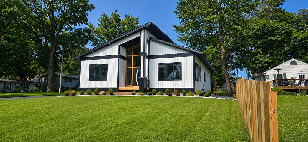 Photo of 1775 9th Avenue SE, Forest Lake, MN 55025 (MLS # 7149025)