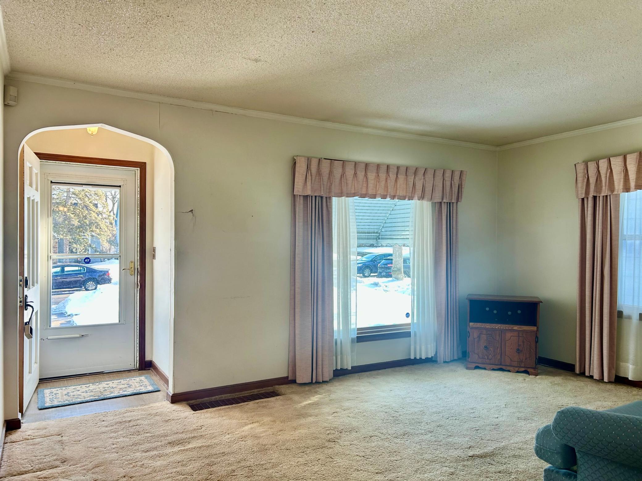 2632 Hampshire Avenue S