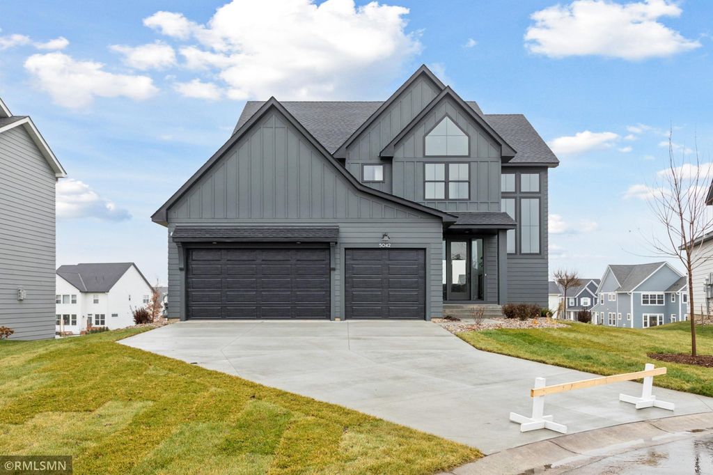 Photo of 5042 Airlake Draw, Woodbury, MN 55129 (MLS # 7051799)