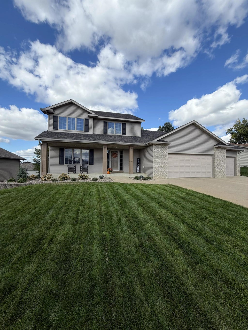 Photo of 509 7th Street NW, Byron, MN 55920 (MLS # 7148726)