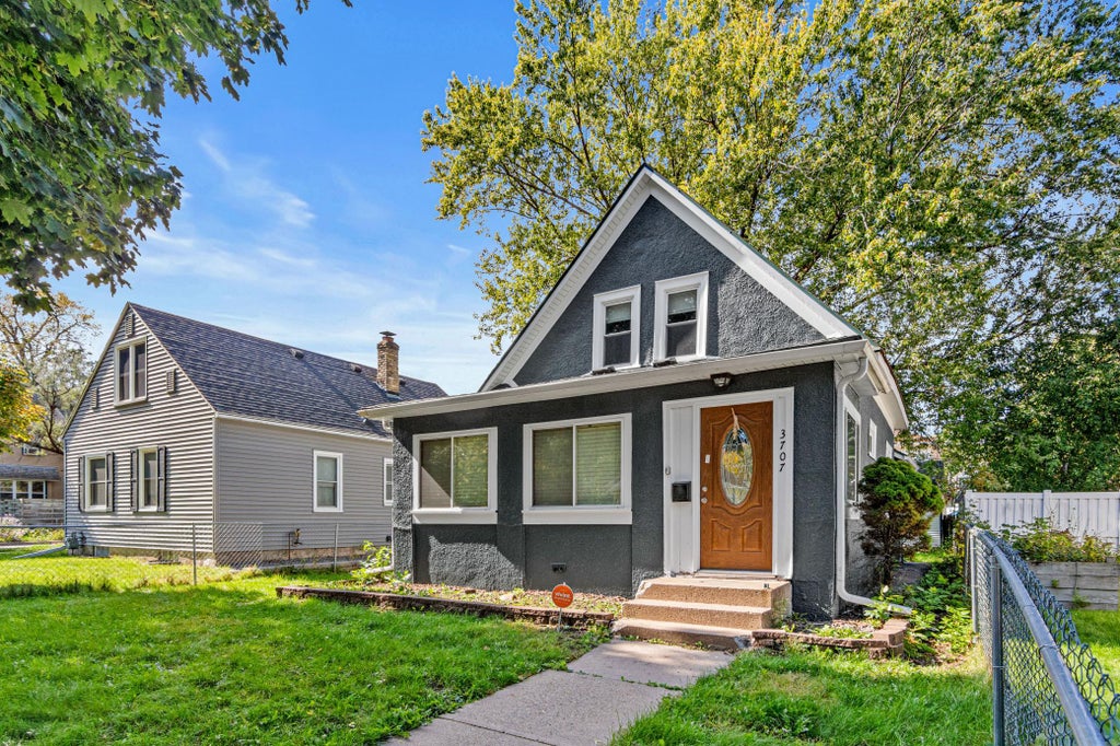 Photo of 3707 Oliver Avenue N, Minneapolis, MN 55412 (MLS # 7156088)