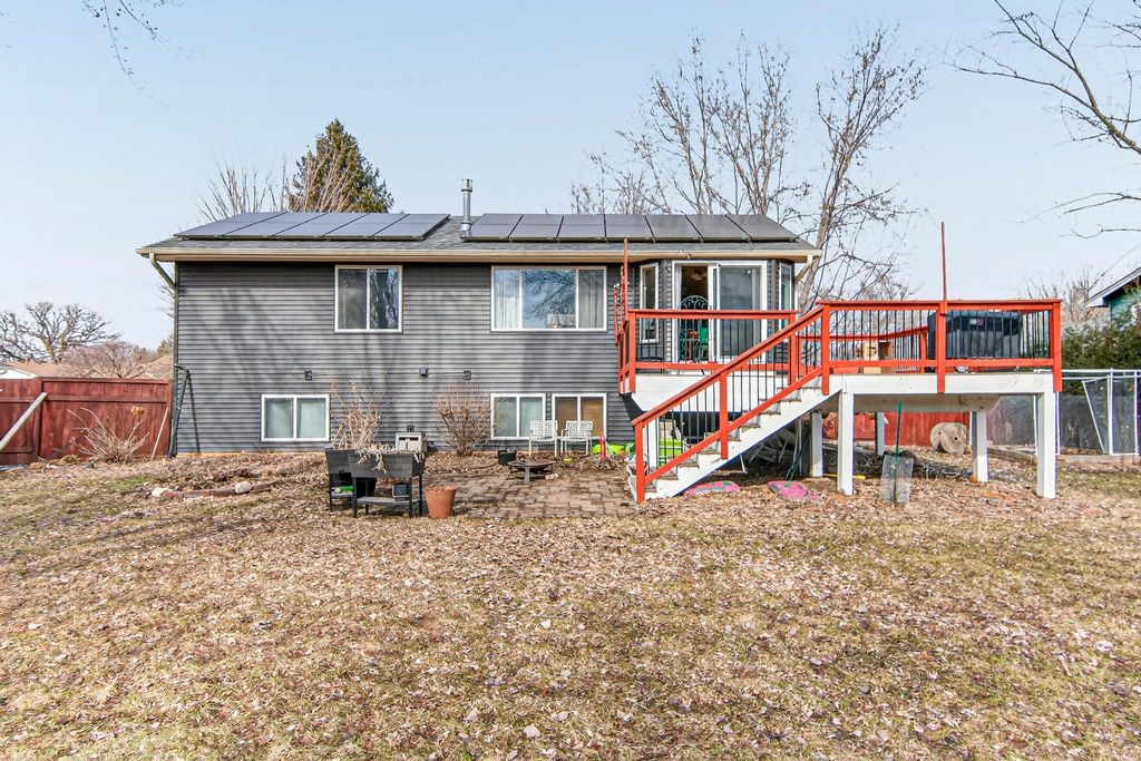 Photo of 1805 Lannon Court, Burnsville, MN 55337 (MLS # 7018666)